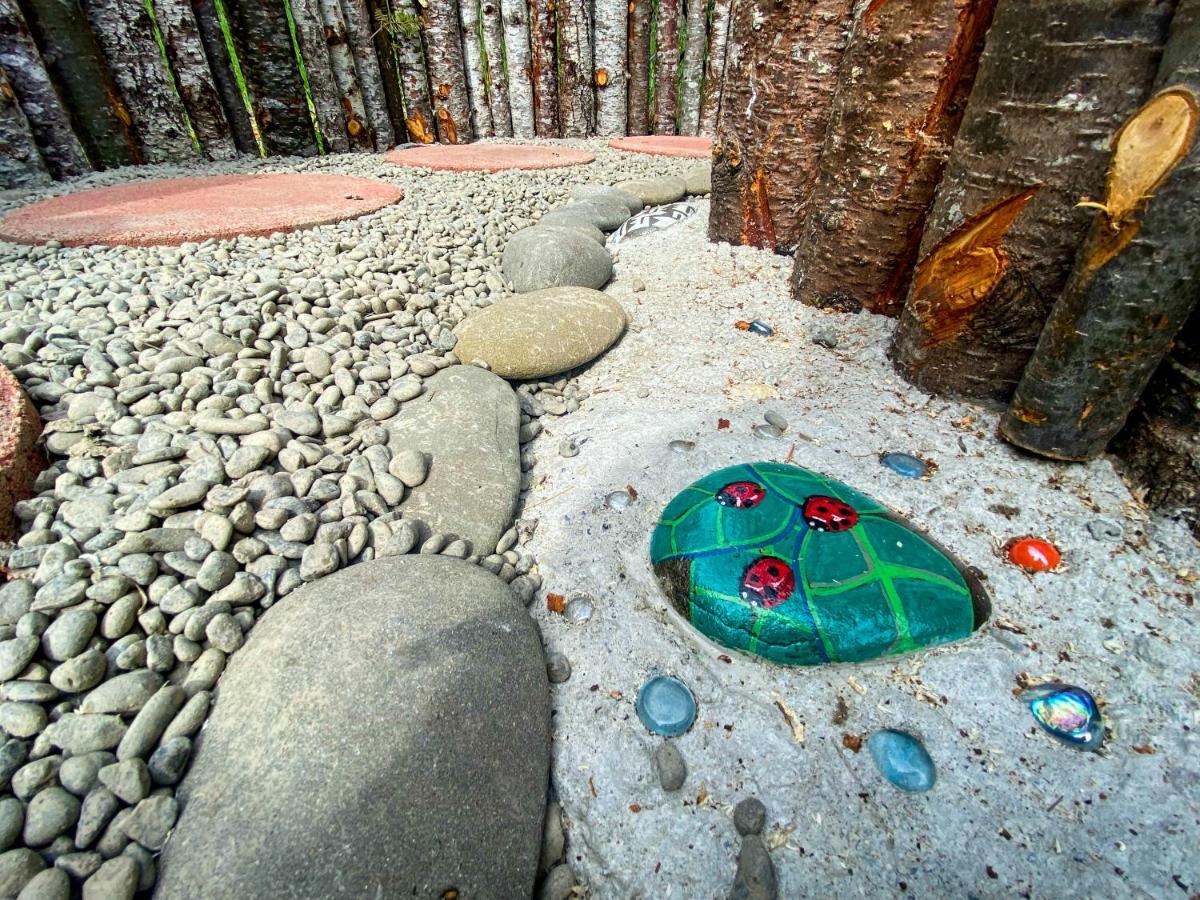 فندق Glamping In The Redwoods With A Hot Tub! غاربرفيل المظهر الخارجي الصورة